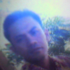 bagi dunia mungkin kamu seseorang tapi bagi seseorang mungkin kamu dunianya