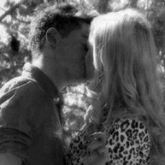 Pagina Official .FEDEMILA Beso Fedemila ❤ #GraciasVioletta2 #Violetta3 @RuggeroMechi @Mechilambre @ruggero_ ❤