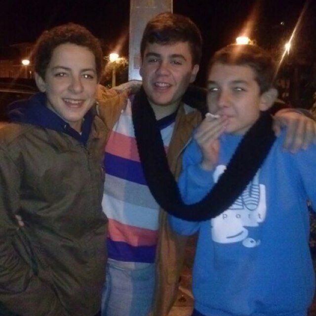 jugador de balonmano y de una buena fiesta. feo, fuerte y formal rock and roll !!!