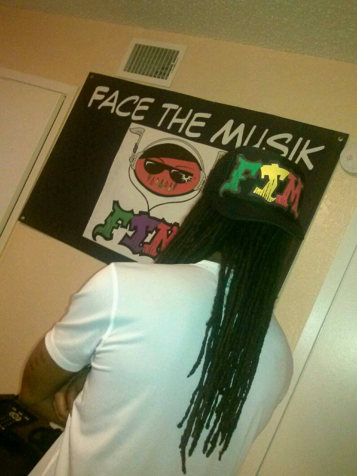 Face The Musik Inc./ Producer of International Beats/ Join the movement@ 
http://t.co/ufJ8J96OSU 
http://t.co/efCDNVf7cJ
http://t.co/CMLko8IHdT