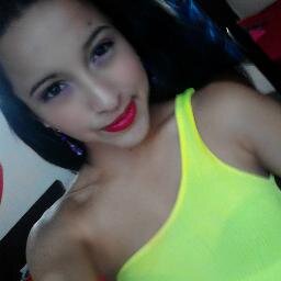 Si la Vida Te Da limones , Ponte siliconas ;) . ♥ Creer Es hacer entender a los demas que no eres mas no menos que ellos ♥