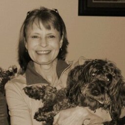 Married since 1976, 3 kids, 2 are US Marines, loves dogs.  I love my country!  Proud conservative!