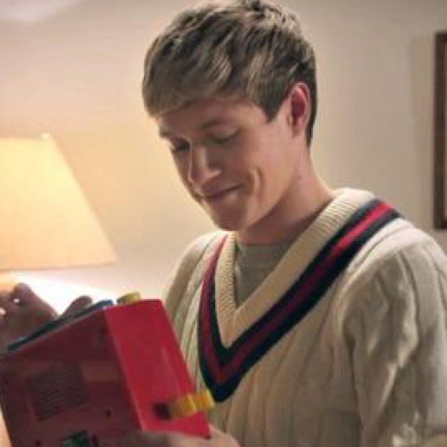 Free follow! ♡ now please go follow @uhnarryy if you do thanks so much! ♡
