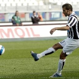 I'm a Juventini, Saya adalah Juventini.
Fino Alla Fine Forza Juve.