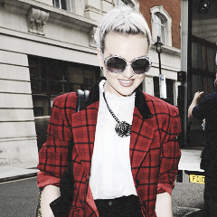 ♡ I'm a troublemaker because it's in my DNA♡ (26/05/2013)