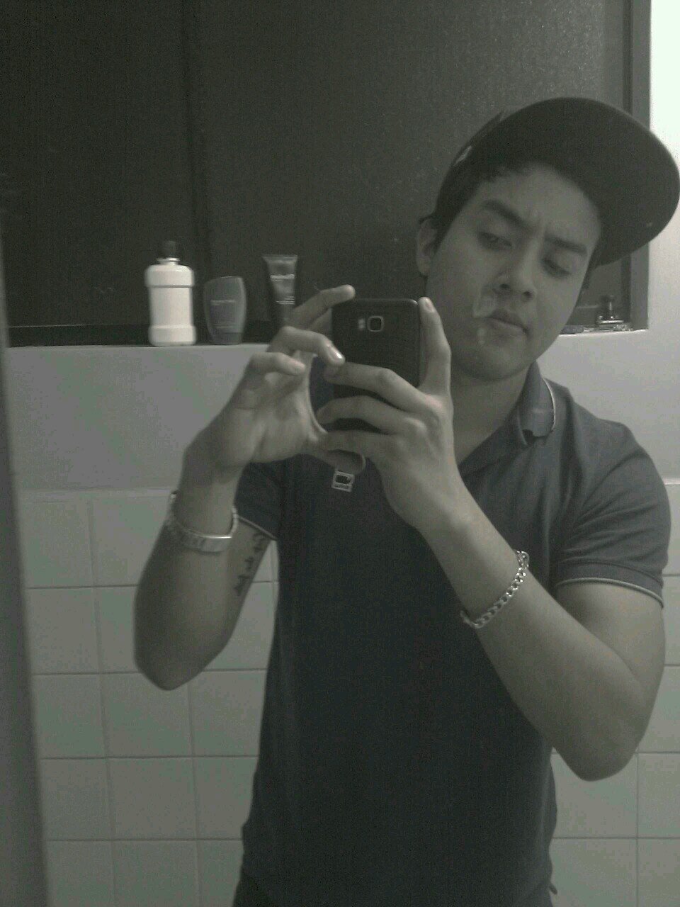 lla_jl's profile picture. 