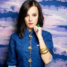 La Central de Alizée en México! Noticias, fotos, videos, reportajes, traducciones y mucho más - Alizée Central! - http://t.co/EgtQVavRxO