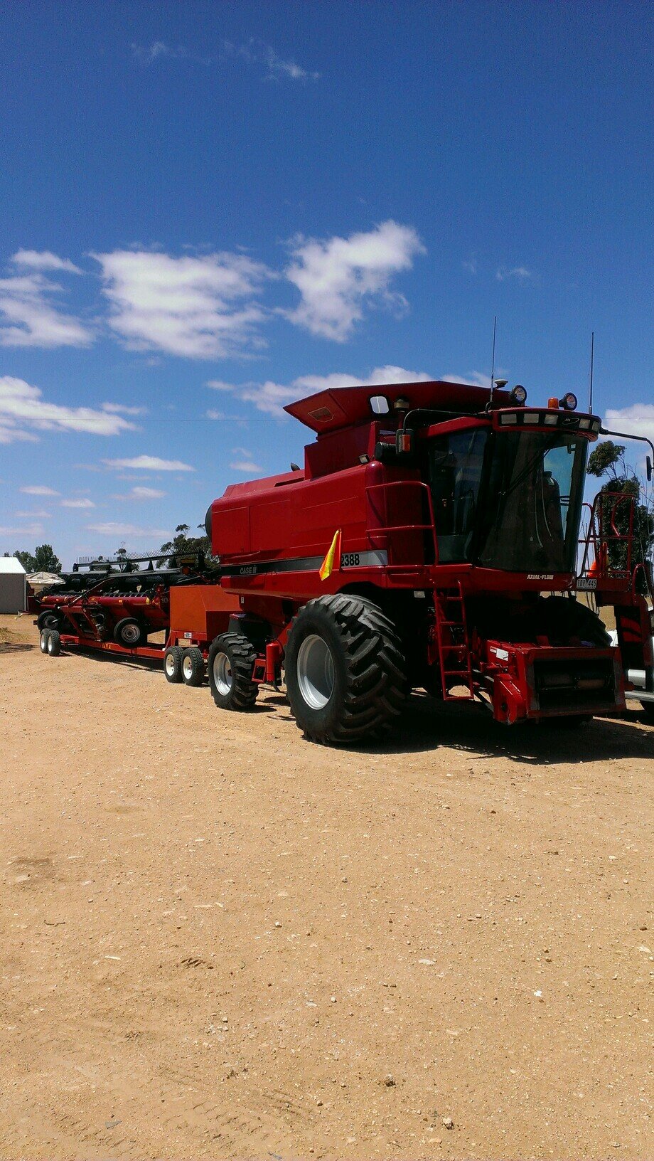 no till mallee farmer trying to grow wheat barley canola vetch chick peas and vetch hay. Frustrated adventure rider.