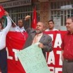 Docente universitario, activista social.