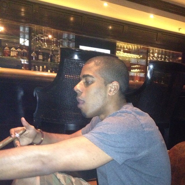 mustbeb's profile picture. Searching for that once in a lifetime moment