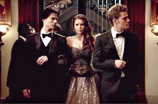 StelenDELENA's profile picture. Delena ou Stelena eis a questão! Apaixonada por vampiros *__* Kawaii S2 S2 S2 S2