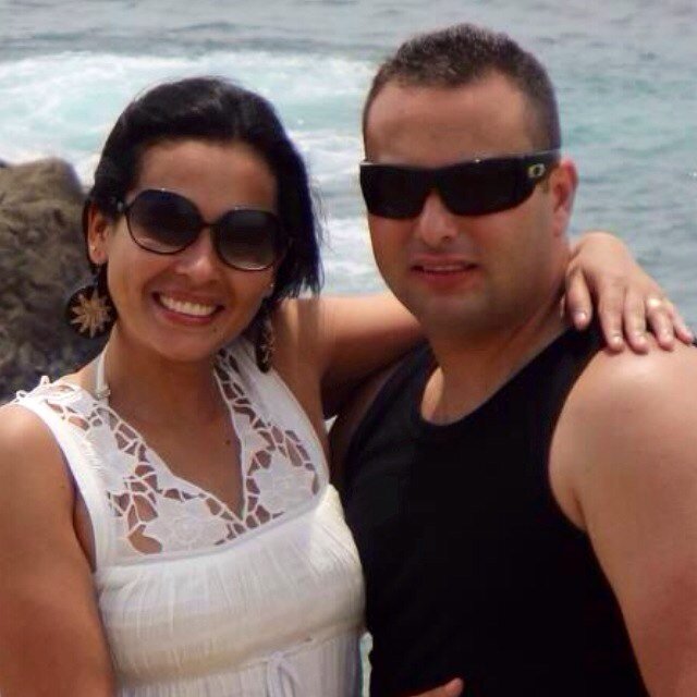 Uma Mulher Realizada , Amada e Feliz S2 Pois Creio em Deus, que é minha Fonte de Paz , Amor e Esperança !! Isso me Basta !!