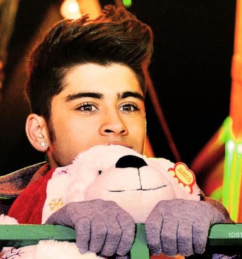 You didn't whisper in my ear it was my heart ZAYN GIRL 1D fandom! 
Sophomore '16!
#Malik #lovehim #Coloradolyfe #Teamfollowback