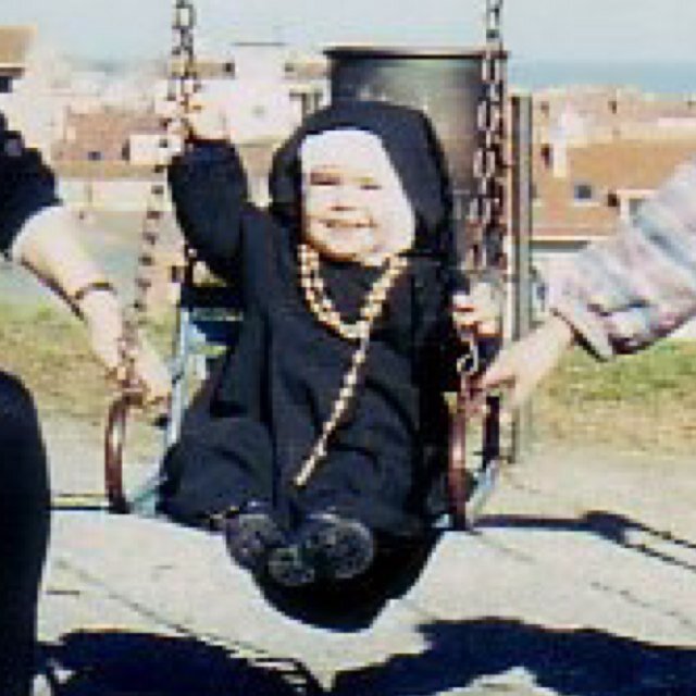 modenaroad's profile picture. Profesora aun en desarrollo. Rara y con unos horarios un tanto particulares.