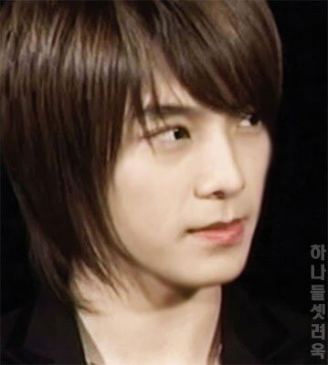 หลงรัก Donghae|หลงใหลใน Zombie|เชียร์ Chanbaek ให้เป็นแฟนกัน`^´|กุได้หลายวงนะ|มีความสามารถในการสิงฟิคเป็นเวลา 1 วันเต็ม|จีบกุได้กุใช้โทรศัพท์เป็น|เลิฟยูววววว 3