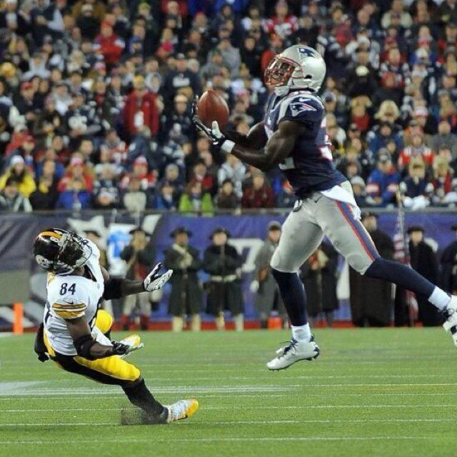 The only place for your New England Patiots theme songs throughtout the season and a #PATS season ticket holder #PATSNation #PATSMusik