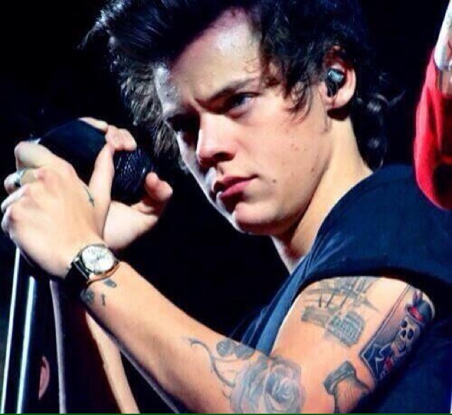 hey its @abrakanarry just popped in to say hi i love u :)