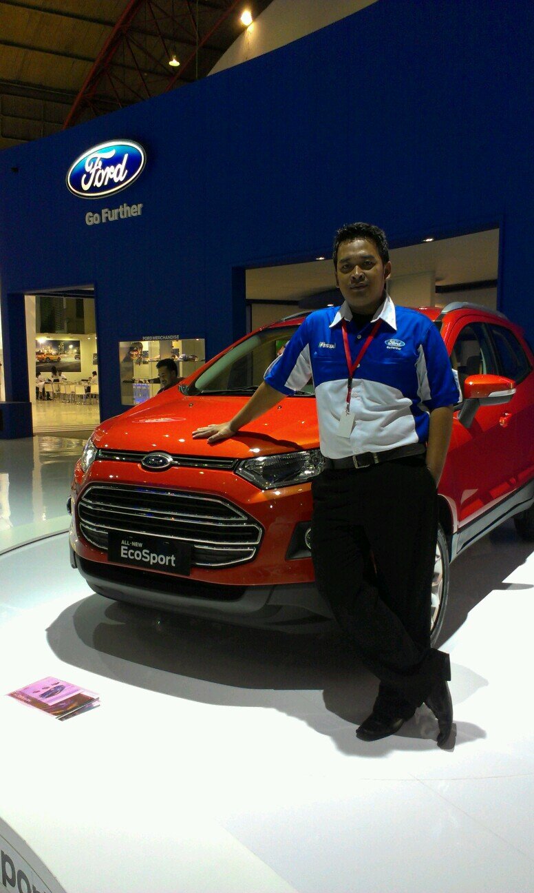 untuk info mobil ford liat di web 
http://t.co/Si5CLVXRY1