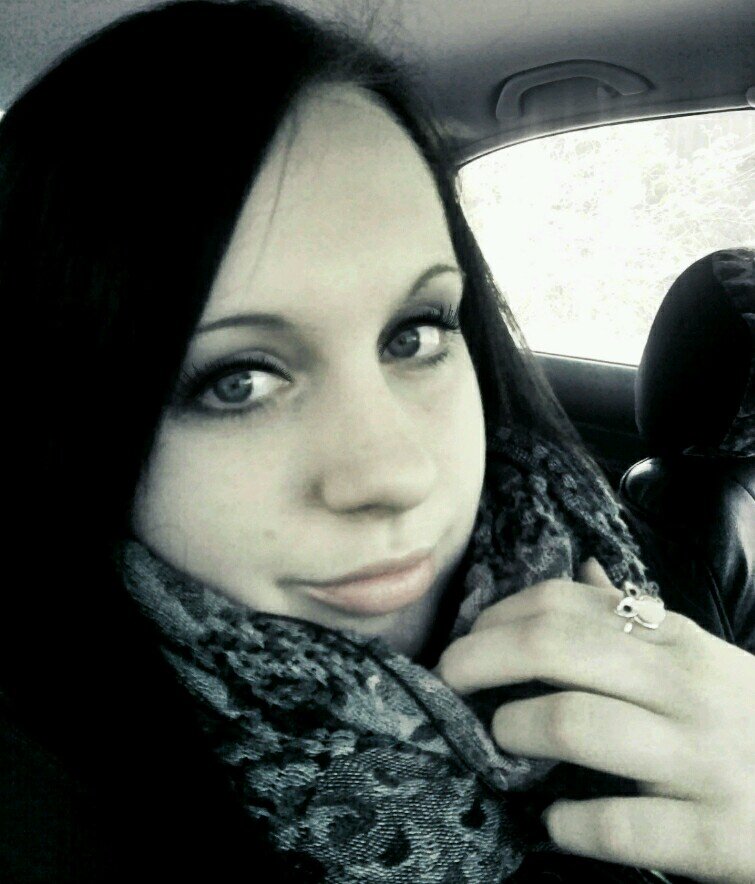 follow me and I follow you back :p