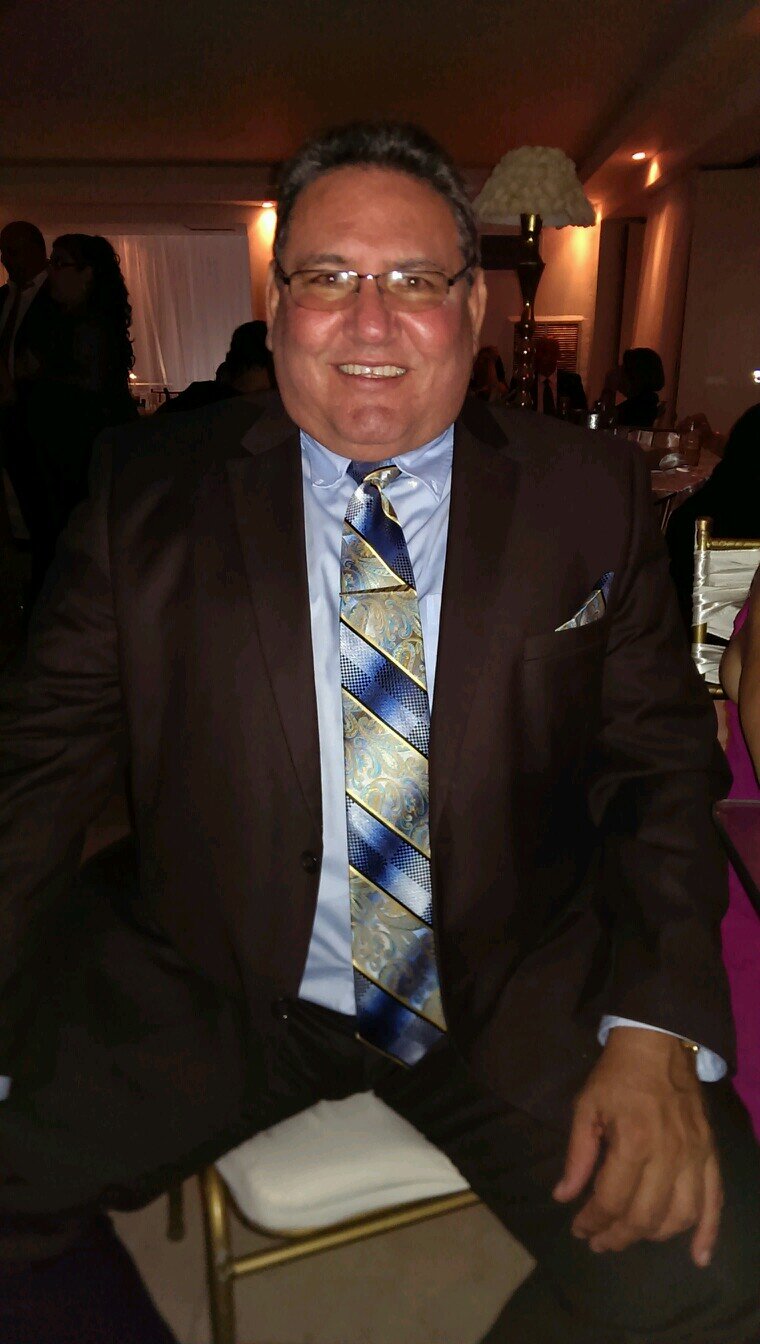 HENDERSRINCONO's profile picture. Asesor de Seguros y Fianzas