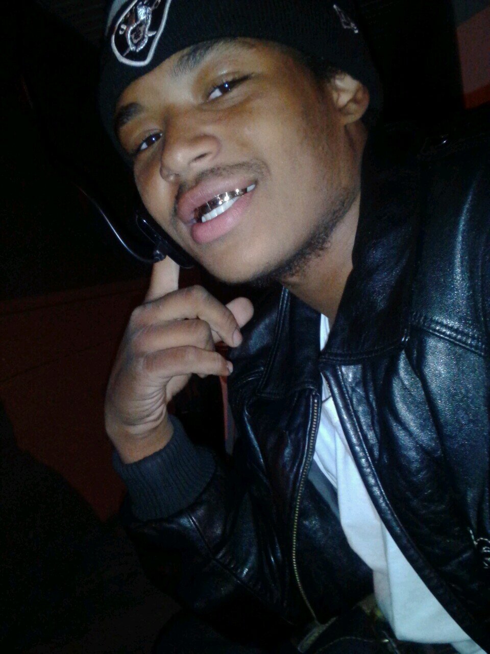 #fukk u pay me FOLLOW ME N ILL FOLLOW U #FLAPDAPP #Str8Thang #RipBango #NaptownCeleb #FollowMyNigga @Beast_Mode317 #FoezUp #BTF #RealNiggaShit #YANNO