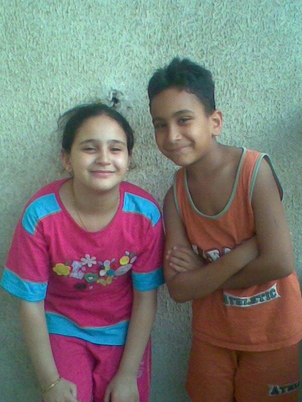 ahmad eldawey the name so lazy to do any thing love pizza , chips love basket ball at bsk i go