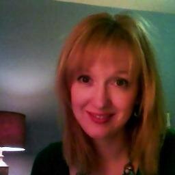Democrat💙mom to Ruth Bader Catsburg🐱 wife to Jon Pattillo😎feminist😍writer✍️sassy person💁‍♀️