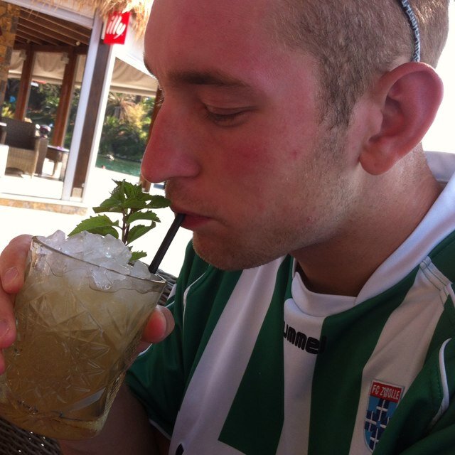 FCZMike's profile picture. 24 jaar / Zuidwolde / RAW hardstyle / Vrienden / Uitgaan / PEC Zwolle / AMF / @tonymanon