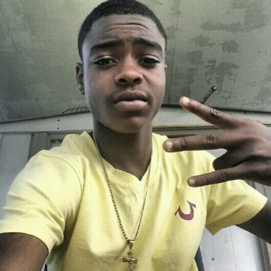 im jus ah young nigga in charge out hea tryna get rick on thses bicthes lols # y.nw$! Lit jAmes bitch