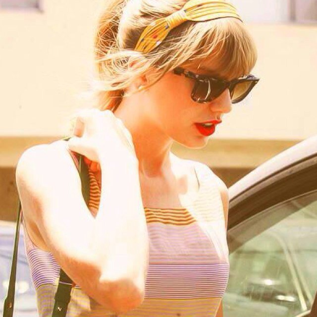 I love @taylorswift13 ♡洋楽大好きです♡ Taylorのことが好きな人はぜひ絡んでください！Taylor専用垢 一言くれたらフォロバします！