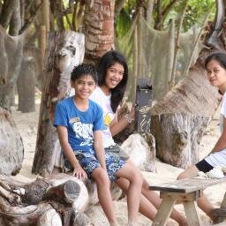 i am 13 years old loves to eat anything and  i am studying @ notre dame of cotabato...