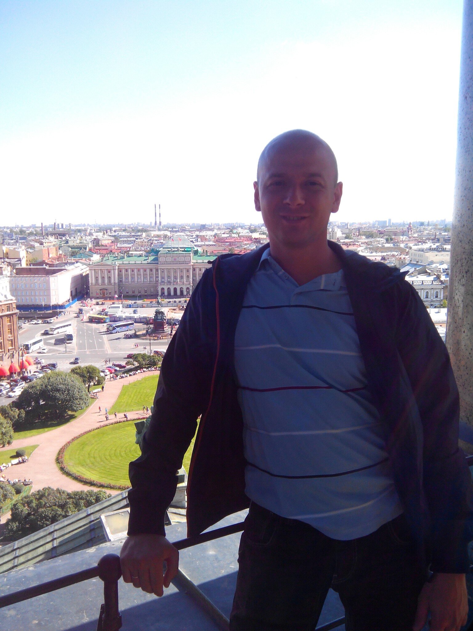 robertsild's profile picture. 