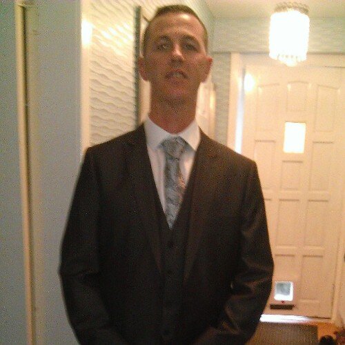 MckennaFrankie's profile picture. Well i work for a mecca bingo club i have nice kids that i do anything  for them, i am a great person I'm quite and loved by all :-)