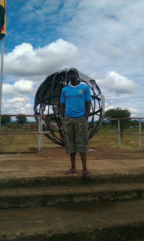 ynyanje's profile picture. 