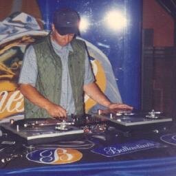 DJ / Produccer /House/ Drum & Bass/Dubstep/Breakz/ https://t.co/CHdANXsx60
http://t.co/dBnOaLQPqa