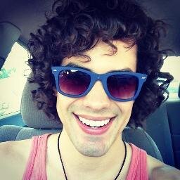 aqui só vamos divulgar noticias do nosso Divo @samalvesmusic que é o mais novo astro brasileiro , concerteza o campeão do TheVoiceBrasil 2013 ! #TeamSam