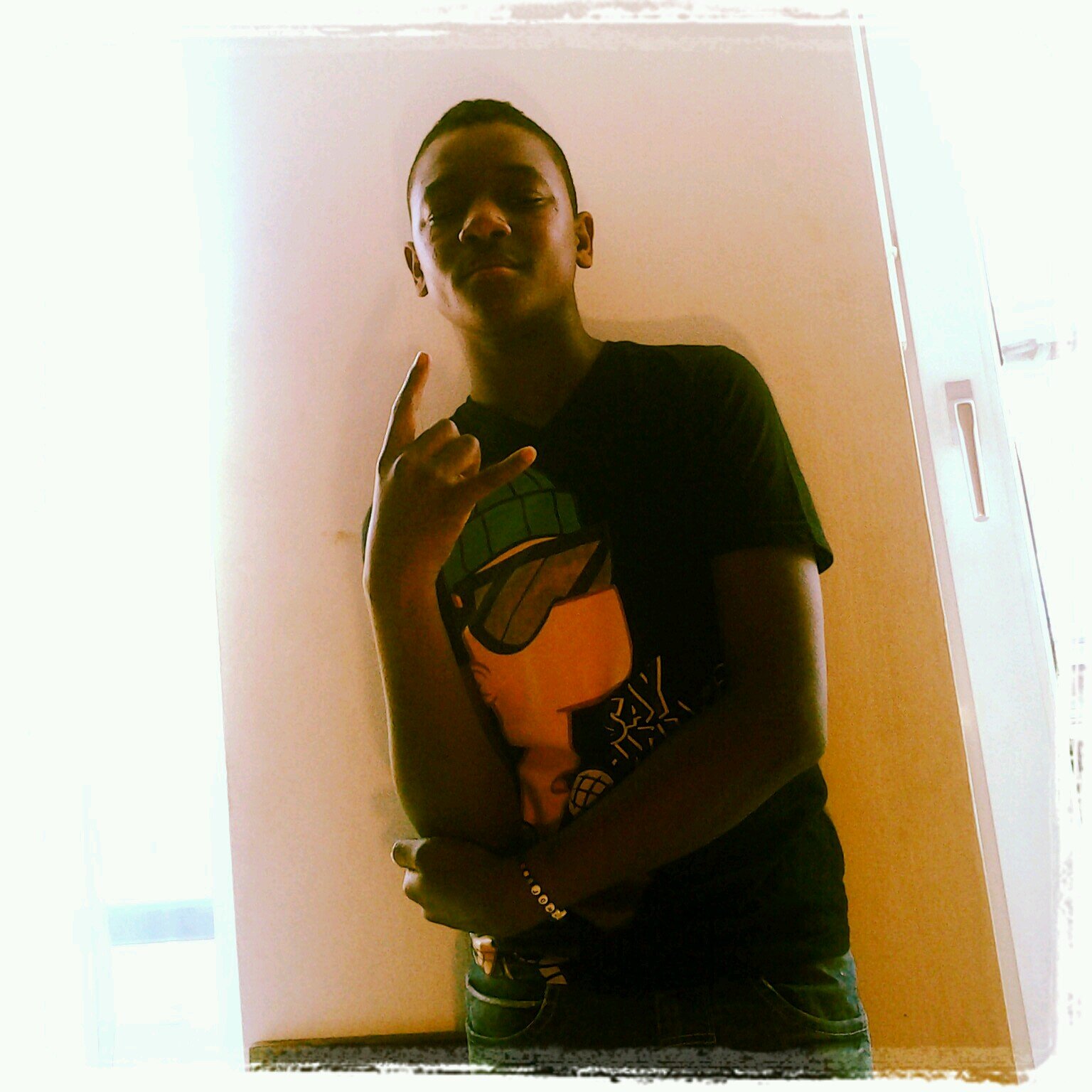 JoJo_YBL's profile picture. YBL♥ man. Follow: @JoJo_YBL @Jay_YBL @Mairo_YBL @Shaipps_YBL @JerraBoss_YBL @AnthTavares_ en de Team @YBL_010 S.O. Naar BW man.