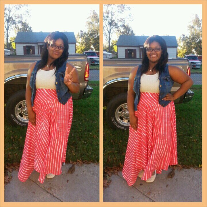Im Deedee! :) #TeammBiiqqBoobz! #TeamBeautiful! #TeamSinqleButTaken! #TeamPrettySmile! #TeamFollowMee!