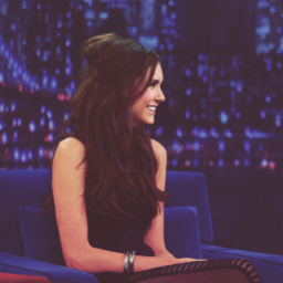 THIS IS A FREE FOLLOW!
CAN YOU PLEASE FOLLOW @Kidrauhlly_ AND I'LL GIVE YOU OREOS