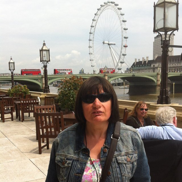 wendydundas's profile picture. Just loves to hear what's going on around me. I'm a massive book fan, I love all kinds of music and, most of all, I like to chat and interact.