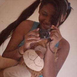 barbosa_vivi@live.com
