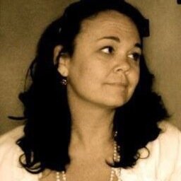 LeslieUWNU's profile picture. 