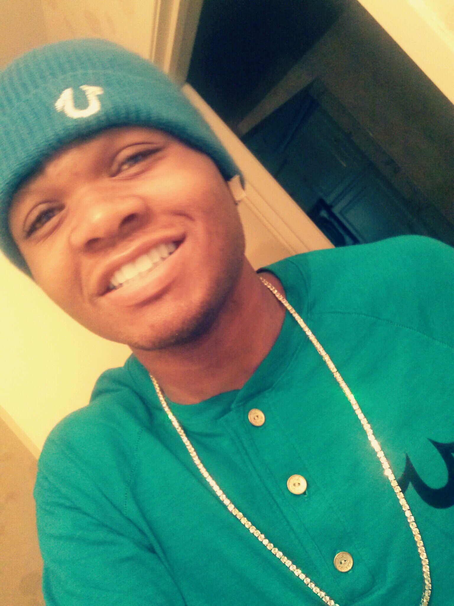 #OFFTOP #LIVINGLIFE #WINNING #Detroit FRESHER than Frebreze #INSTRUMENTALS BUSINESS MAN Young Successful&good at what i do