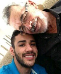 Enquanto eu viver, eu vou te amar @Gusttavo_Lima |  Since: 10/07/2011 | O Gusttavo seguiu 10/09 | 
29/06 muito especial http://t.co/4Kul9TomoE