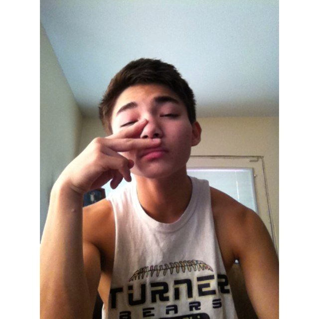 radhalfjap's profile picture. im not grabbin ur boob, im grabbin ur heart