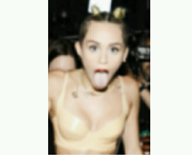 cutieStoessel's profile picture. ★☆Tini☆★Miley☆★Violetta☆★1D☆★