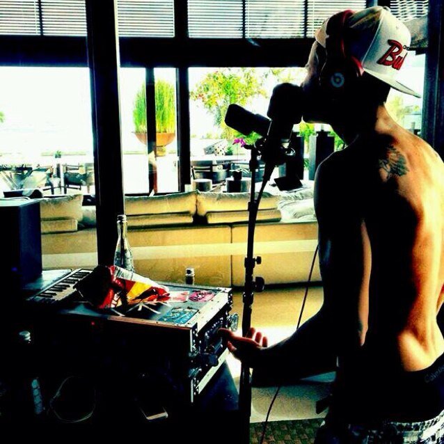 #MusicMondays is in effect