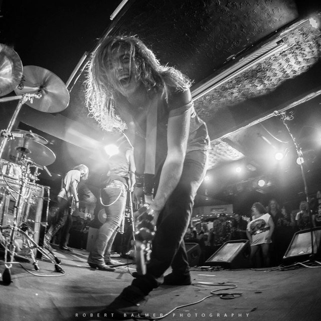 Bassist and Risk Assessment Manager for @knockoutkaine