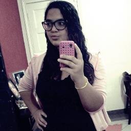Sou Talita,tenho 15 anos,uma garota legal,simpática,eclética,bonita,amiga e companheira ... Se quiser saber mais me siga ai.