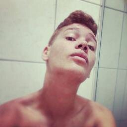 Não existe distancia no meu novo mundo ! What- (83) 8611-0722 http://t.co/9gfuwHqU2v